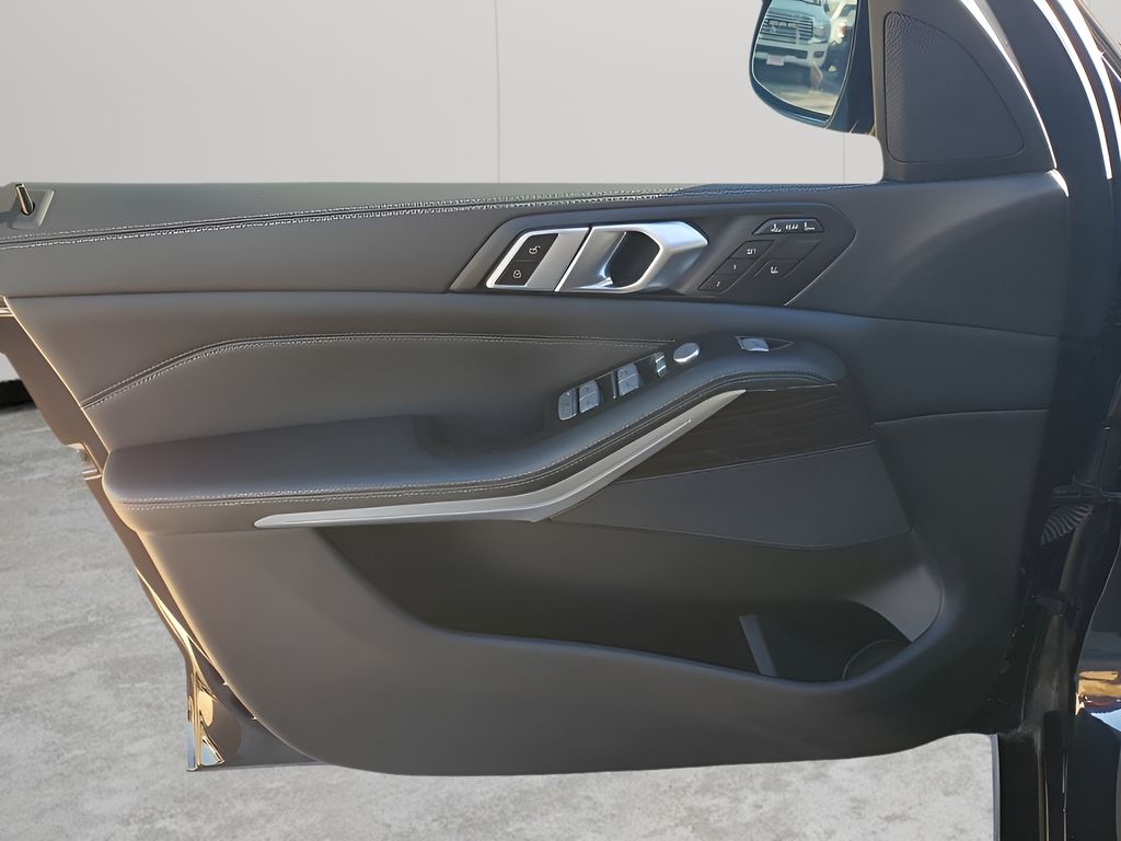 Used Car 2023 Bmw X7  Xdrive40i For Sale Under $50,000 In Austin, Texas