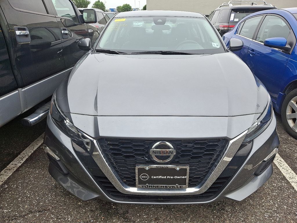 2022 Nissan Altima S 2