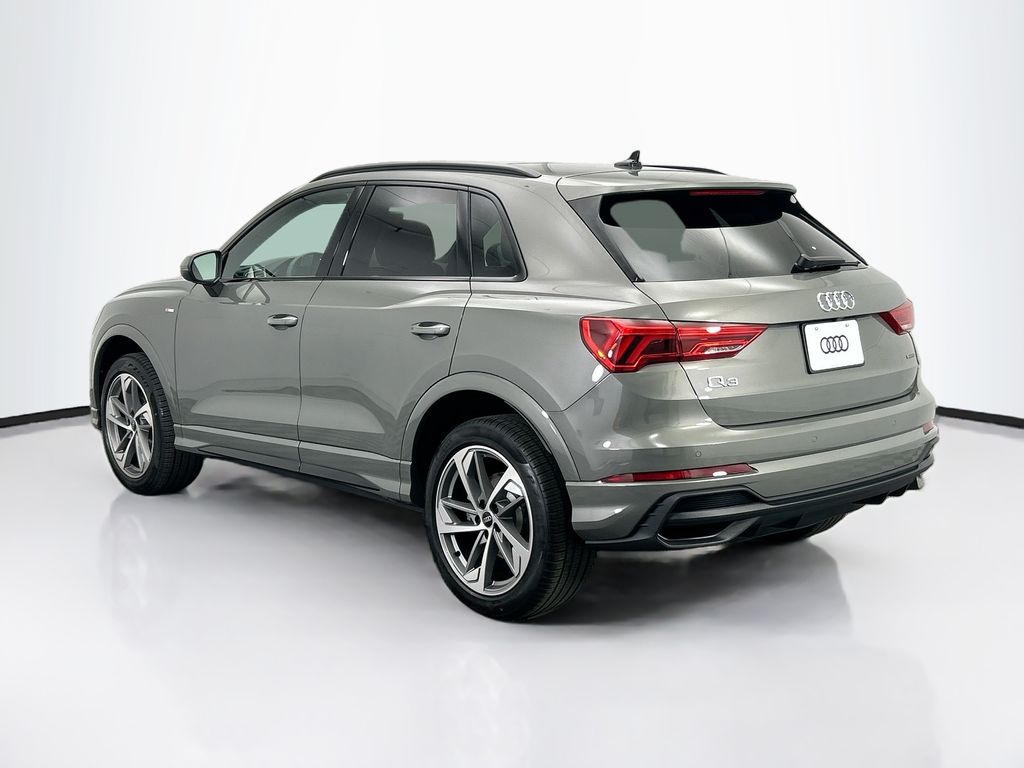 Thumbnail: 2025 Audi Q3 - 7
