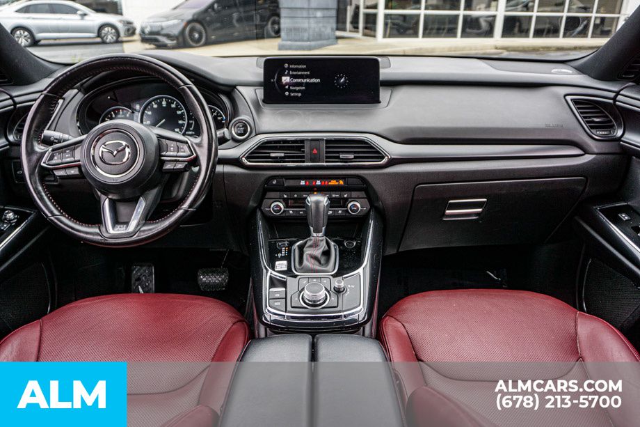 Used 2022 Gray Mazda Carbon Edition image 28
