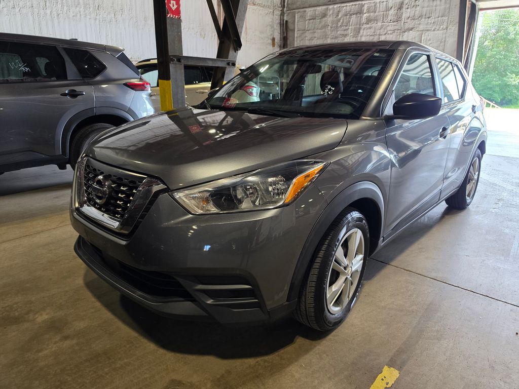 2020 Nissan Kicks S FWD