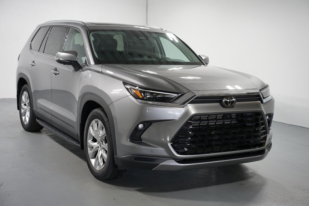 Thumbnail: 2025 Toyota Grand Highlander - 3