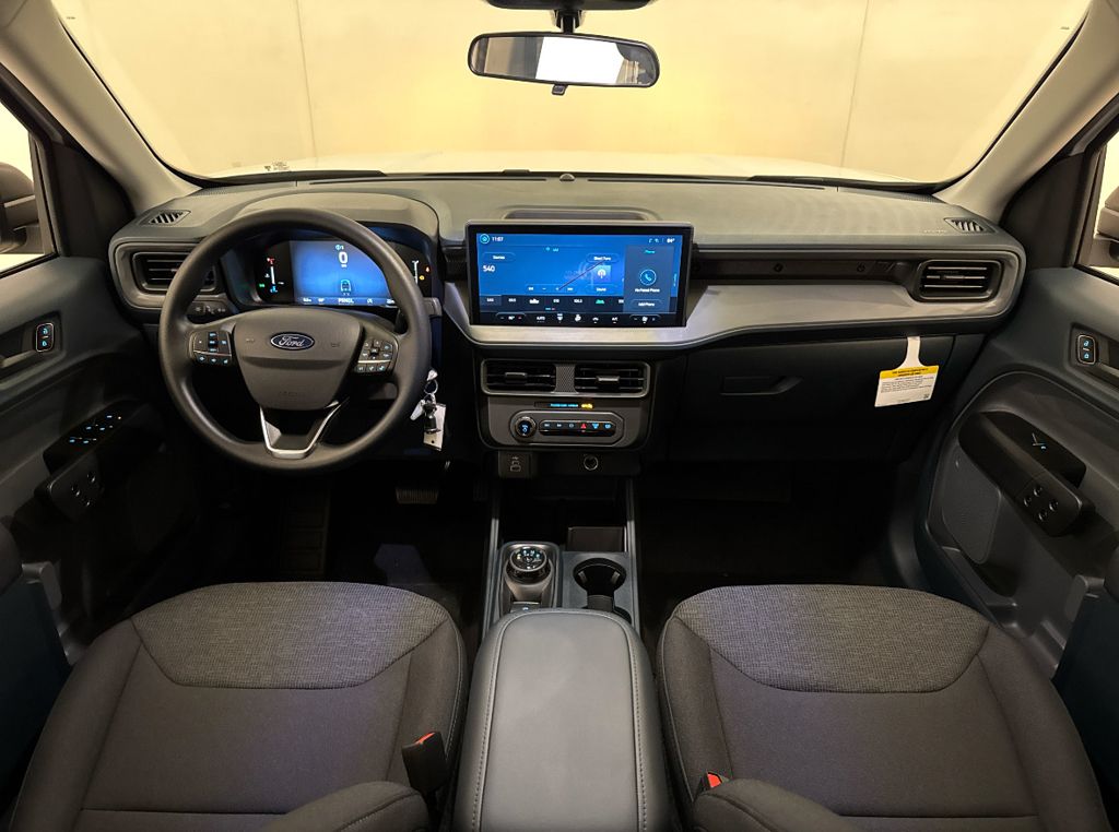 2025 Ford Maverick XL photo 4