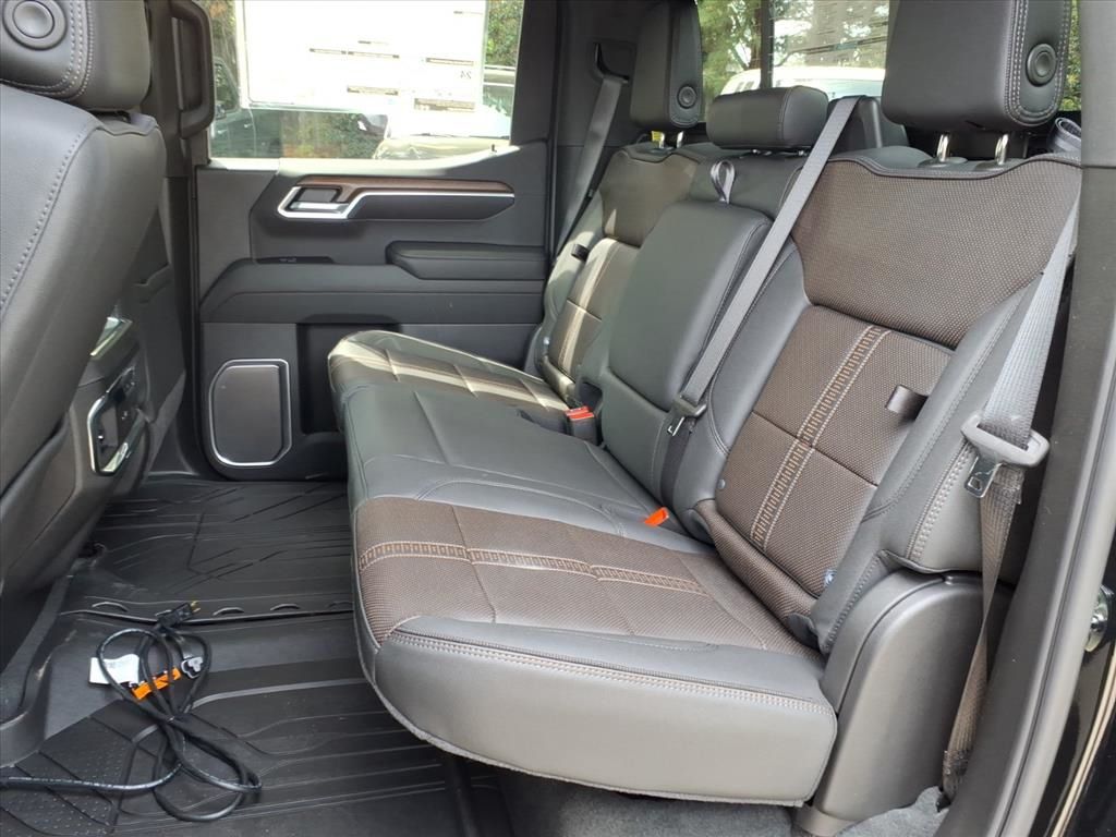ChevroletSilverado 150024