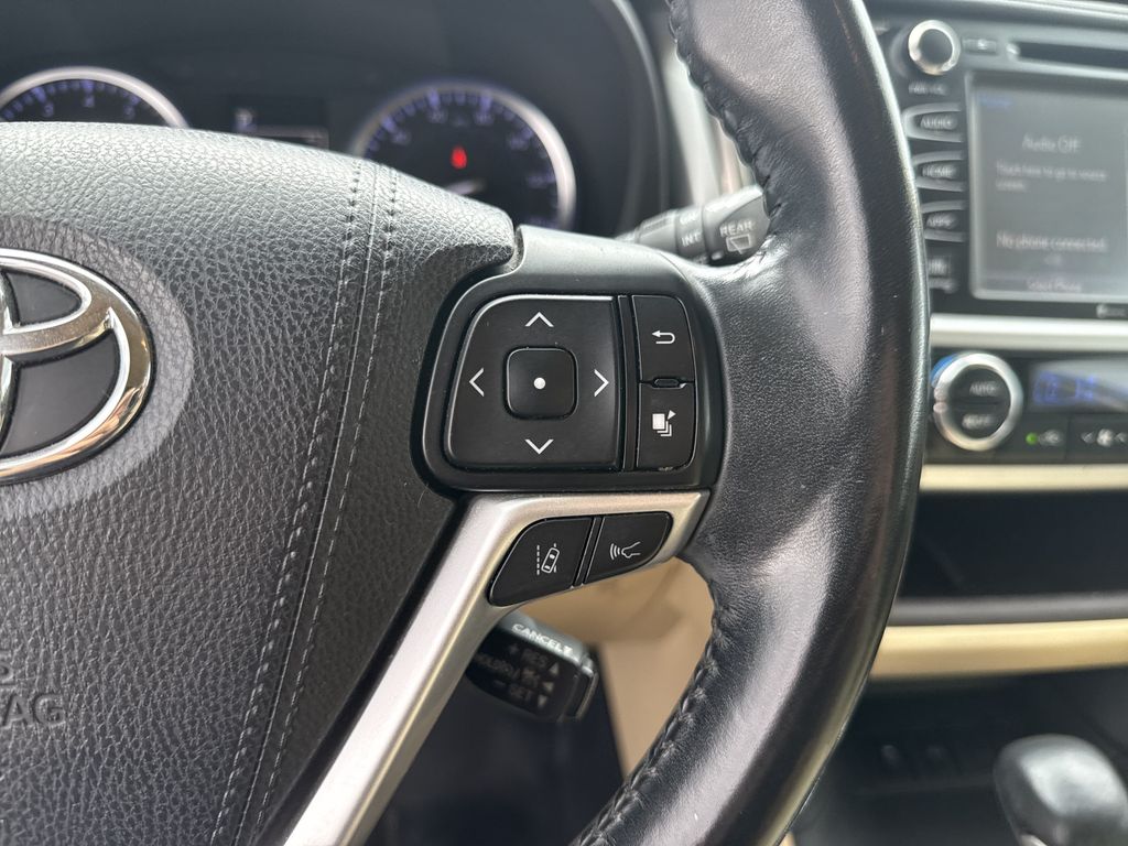 2018 Toyota Highlander Limited White at Big Star Chrysler Jeep Dodge Ram 