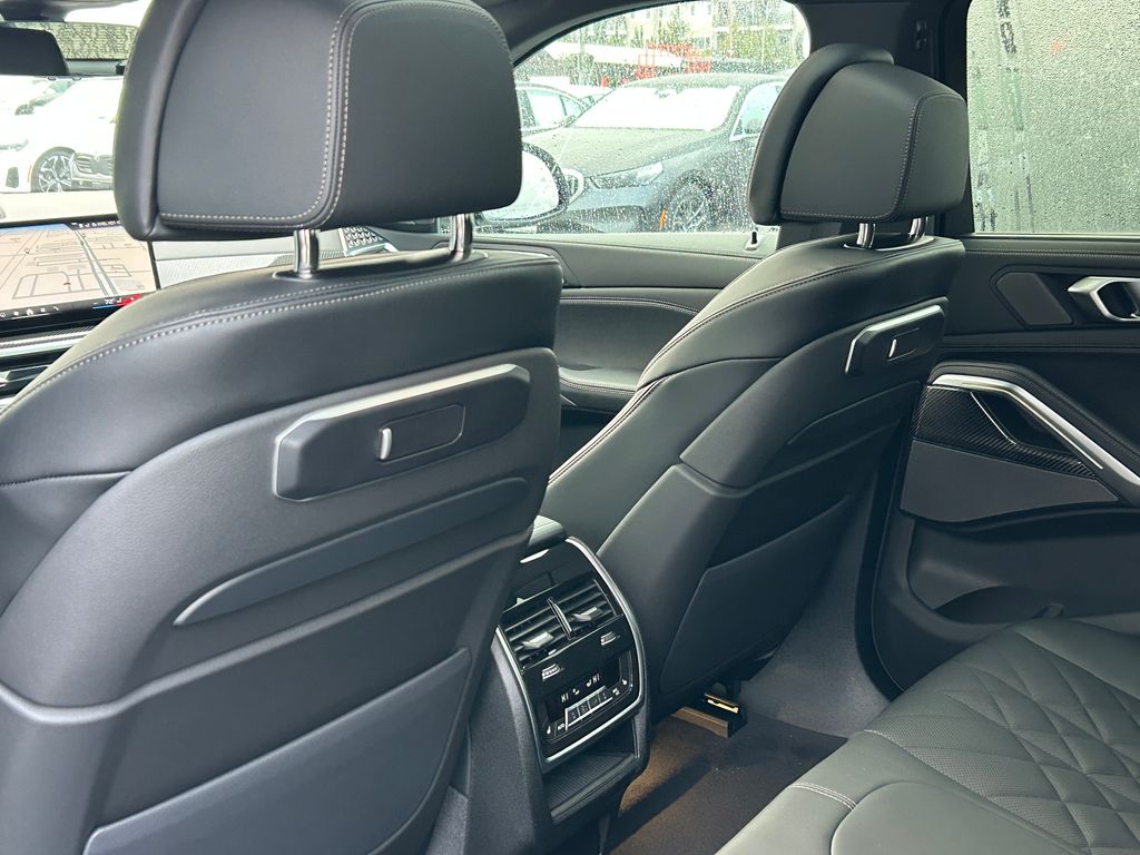 Thumbnail: 2026 BMW X6 - 31