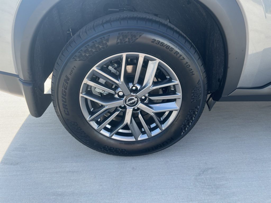 2025 Gun Metallic Nissan Rogue S FWD SUV