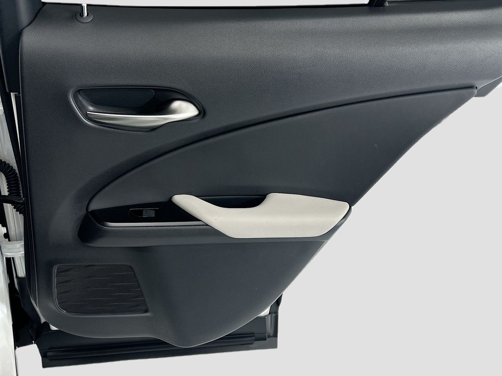 Thumbnail: 2024 Lexus UX - 26