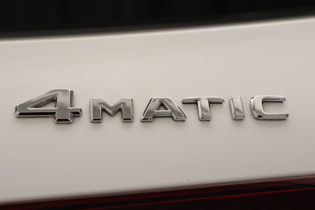 Thumbnail: 2026 Mercedes-Benz GLE - 10