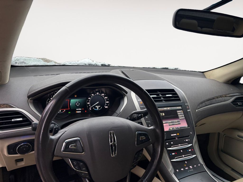 2015 Lincoln MKZ Base 10