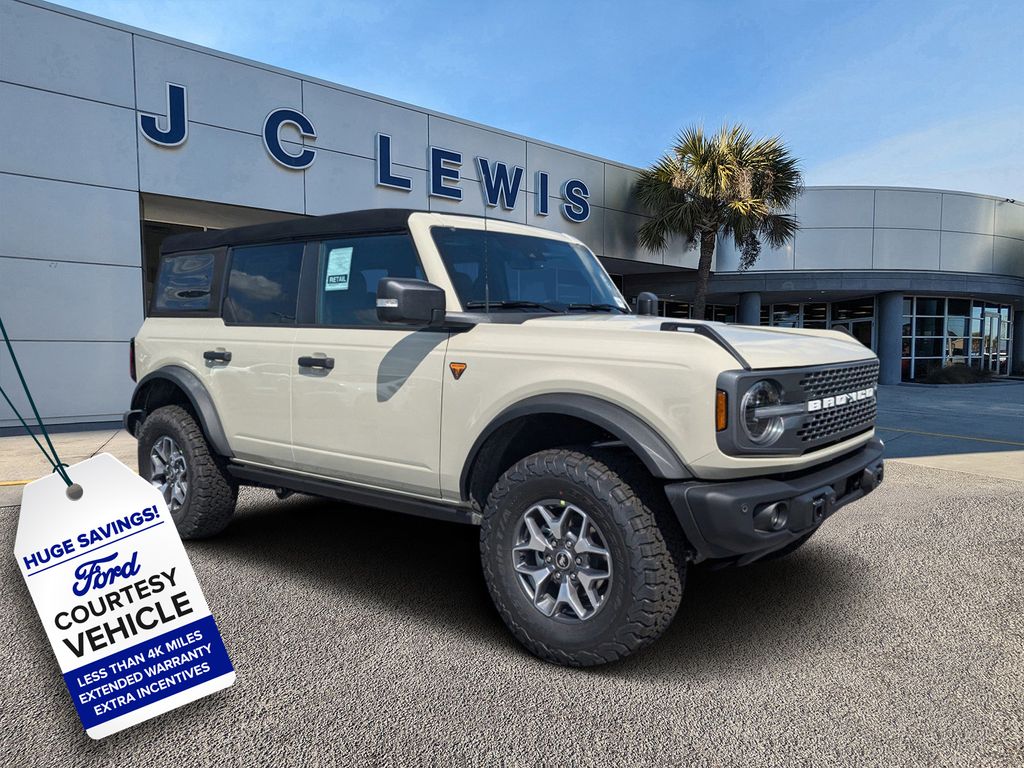 2025 Ford Bronco Badlands