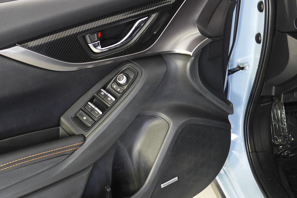 Thumbnail: 2020 Subaru Crosstrek - 12
