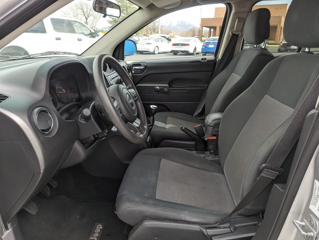 2014 Jeep Compass Sport 24