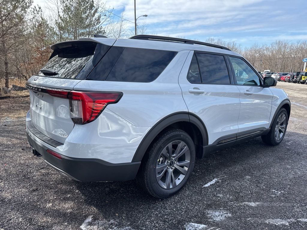 2026 Ford Explorer Active - 7