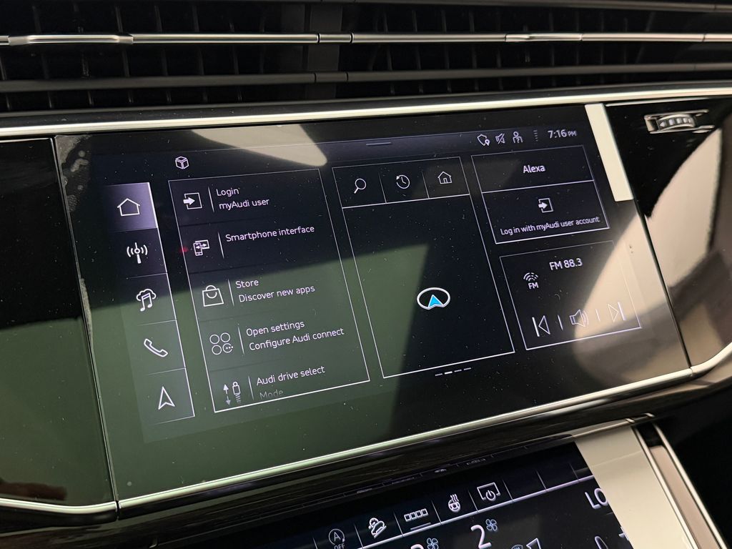 Thumbnail: 2026 Audi Q7 - 30
