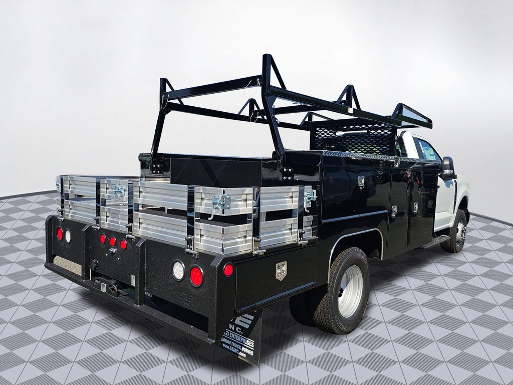 New 2025 White Ford XL image 7