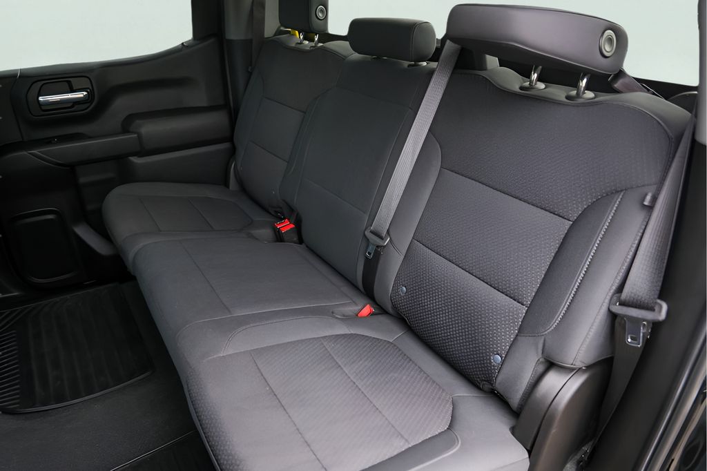 Used Car 2021 Chevrolet Silverado 1500  Custom For Sale Under $35,000 In Austin, Texas