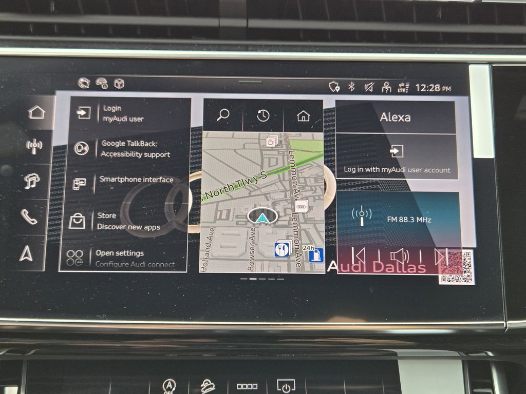 new 2025 Audi Q7 car, priced at $78,895