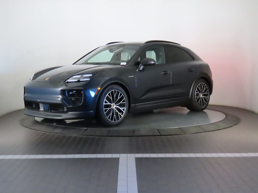 Thumbnail: 2025 Porsche Macan - 1