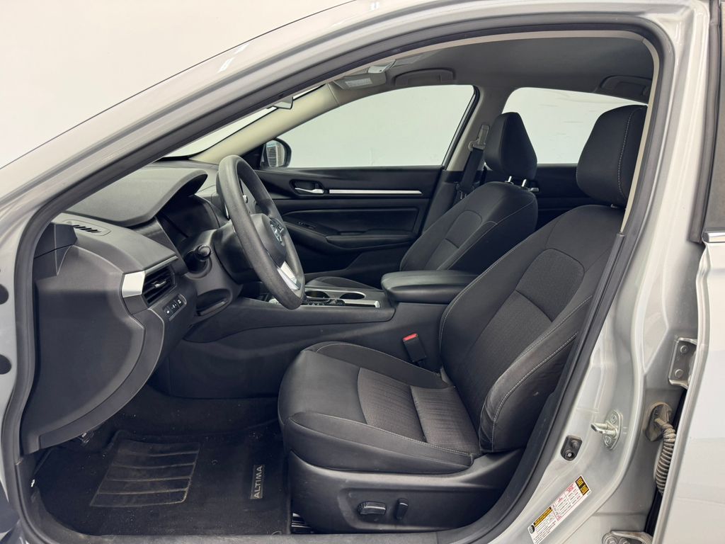 Used Car 2022 Nissan Altima  2.5 Sv For Sale Under $20,000 In Austin, Texas