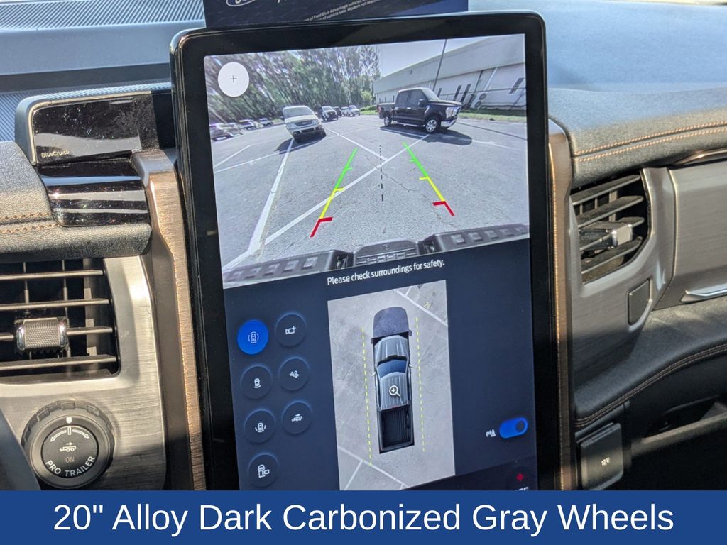 2023 Ford F-150 Lightning LARIAT