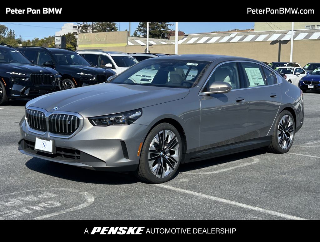 2027 BMW i5 eDrive40 -
                  San Mateo, CA
