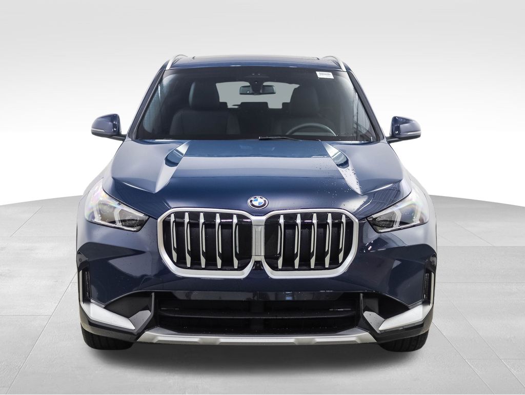 Thumbnail: 2026 BMW X1 - 8