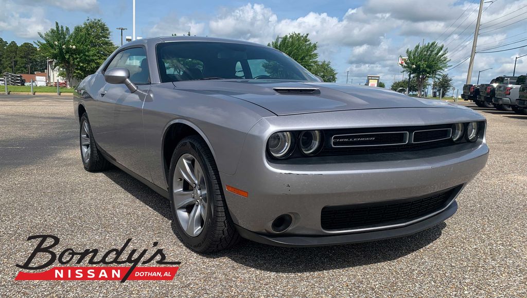 Silver (Billet Clearcoat) 2018 Dodge Challenger Coupe Rear-Wheel Drive 8-Speed Automatic