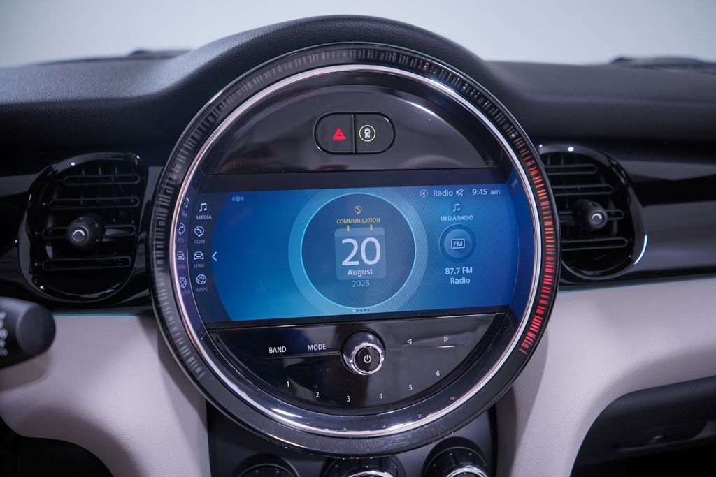Thumbnail: 2023 MINI Cooper - 13
