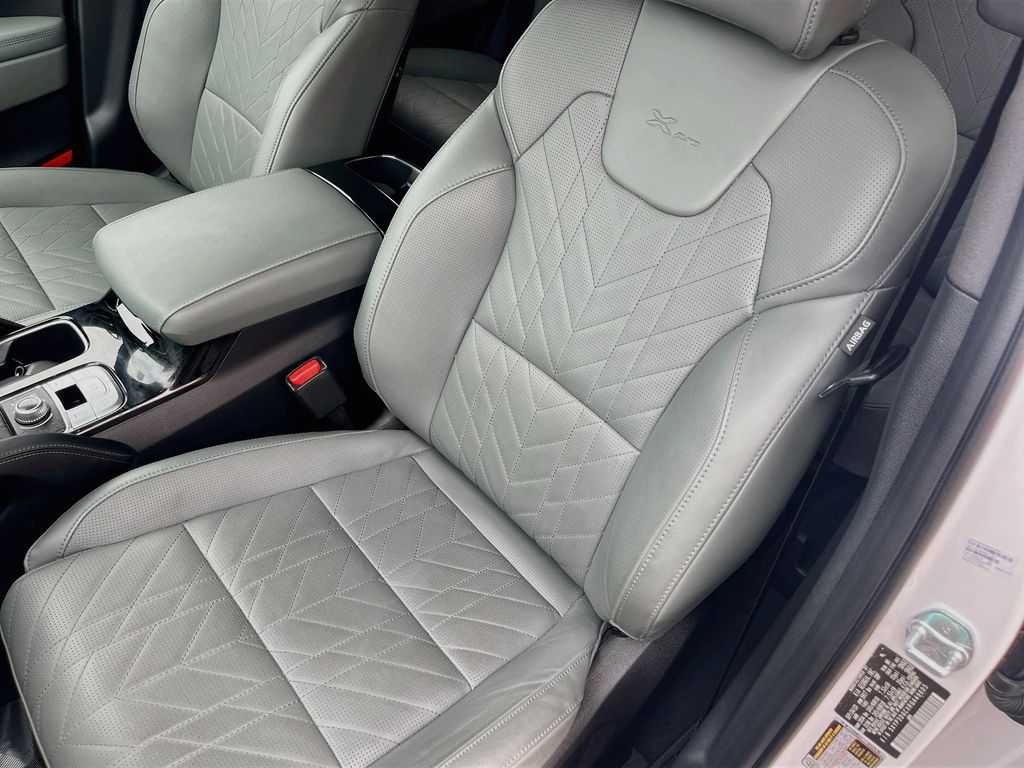 Used 2024 White Kia SX-Prestige X-Pro image 20