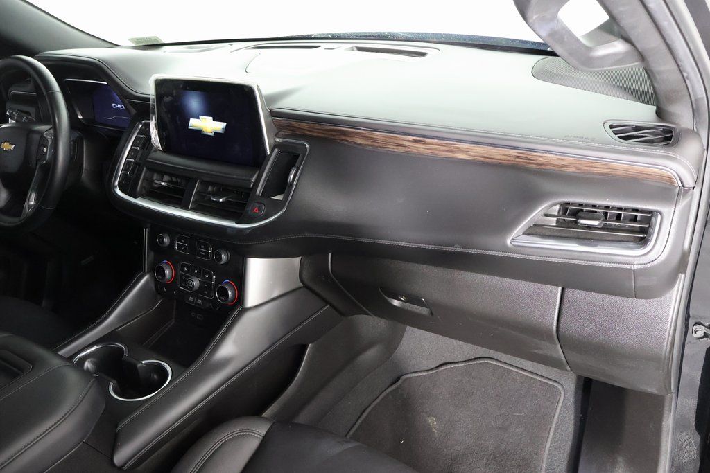 Thumbnail: 2023 Chevrolet Suburban - 7