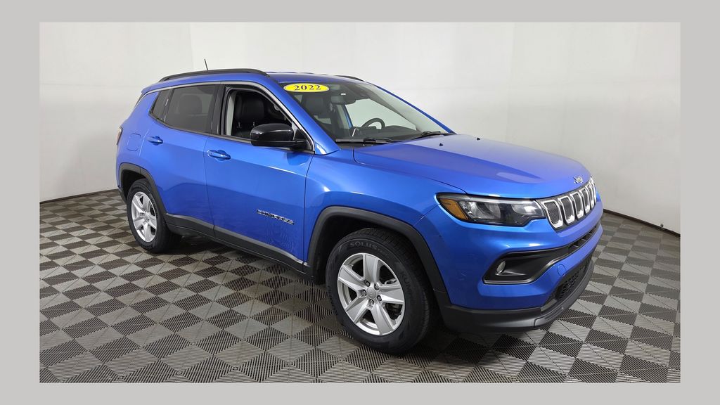 Laser Blue Pearlcoat 2022 Jeep Compass SUV / Crossover Front-Wheel Drive 6-Speed Automatic