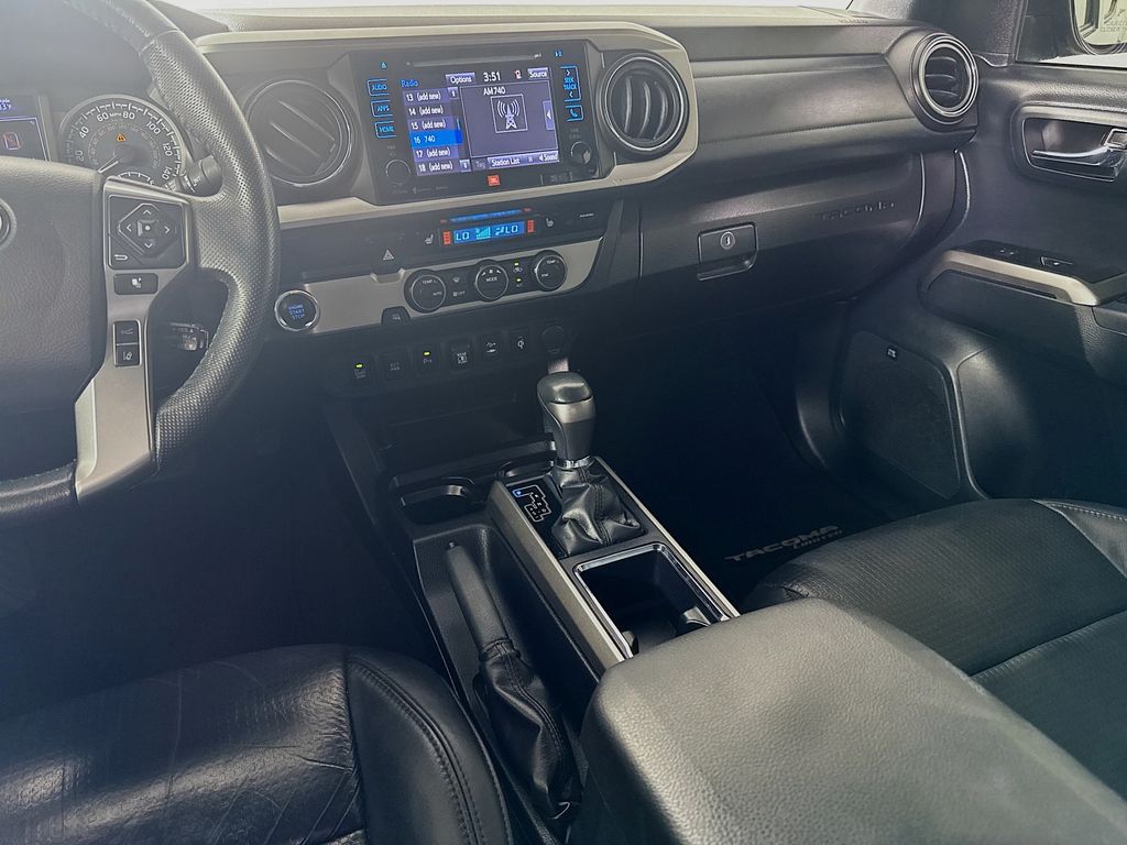 2019 Toyota Tacoma Limited 22