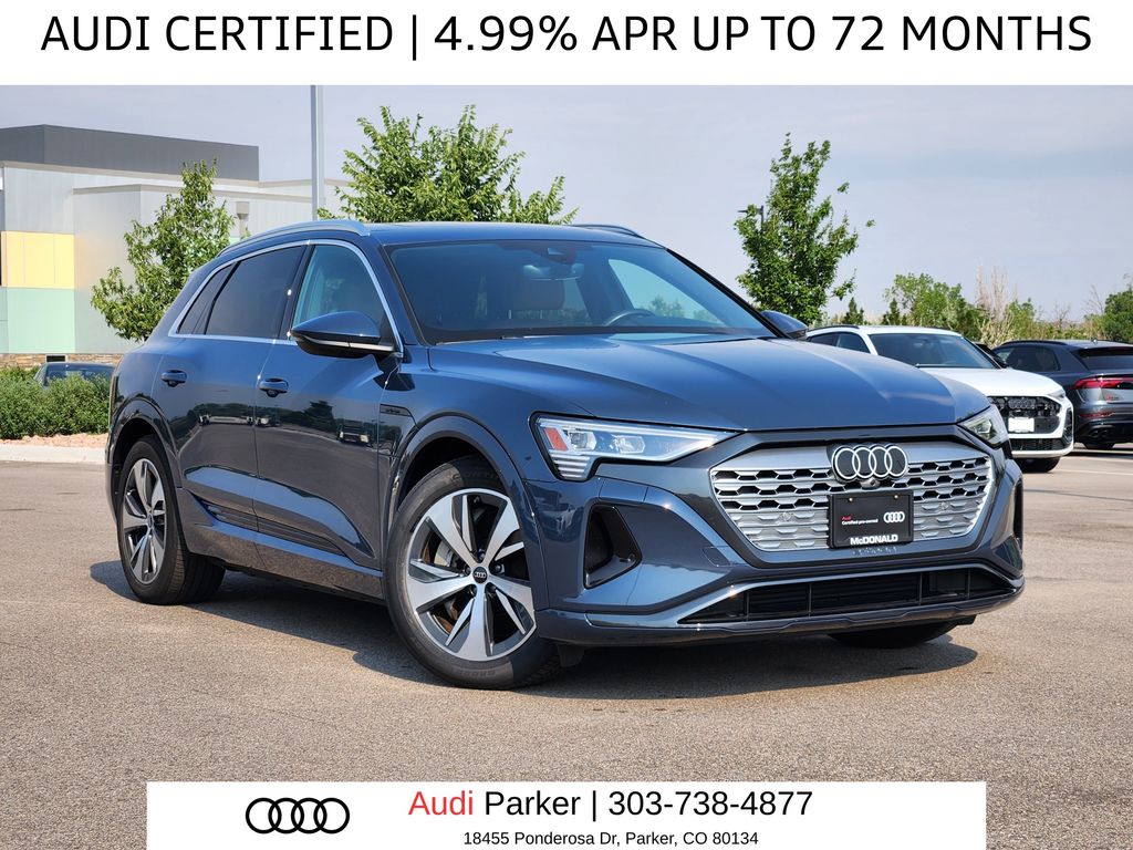 2024 Audi Q8 e-tron quattro Premium AWD