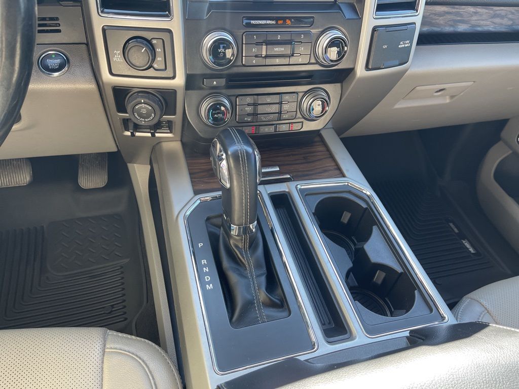 Used 2018 Red Ford Lariat image 20