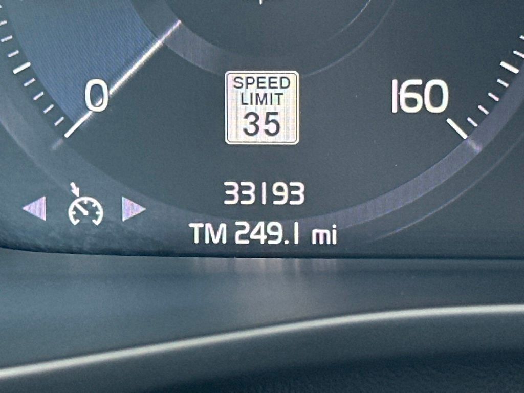 Used 2019 Volvo XC40 SUV