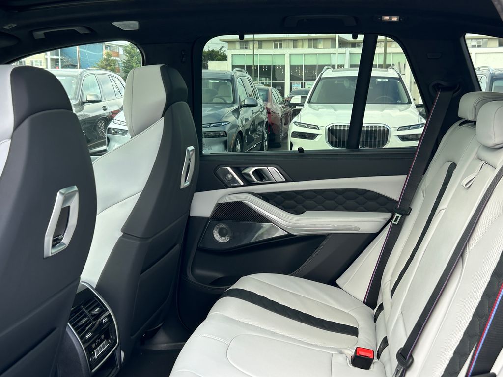 2026 BMW X5 M Competition 31
