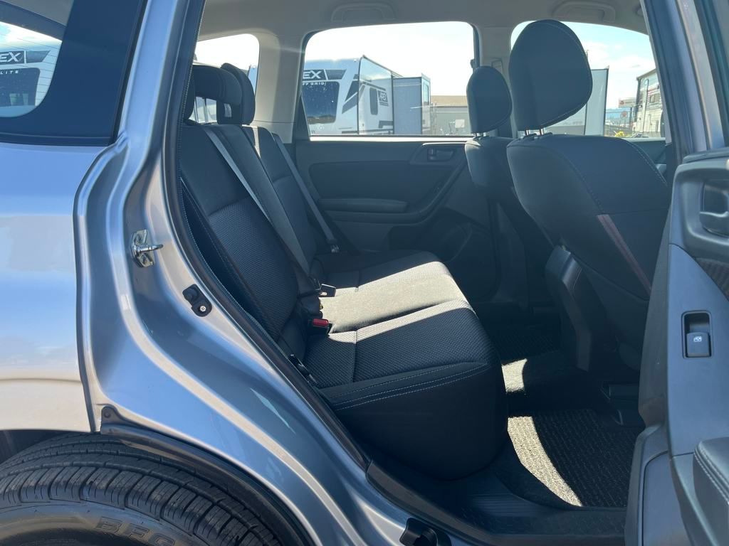 2018 Ice Silver Metallic Subaru Forester 2.5i AWD SUV