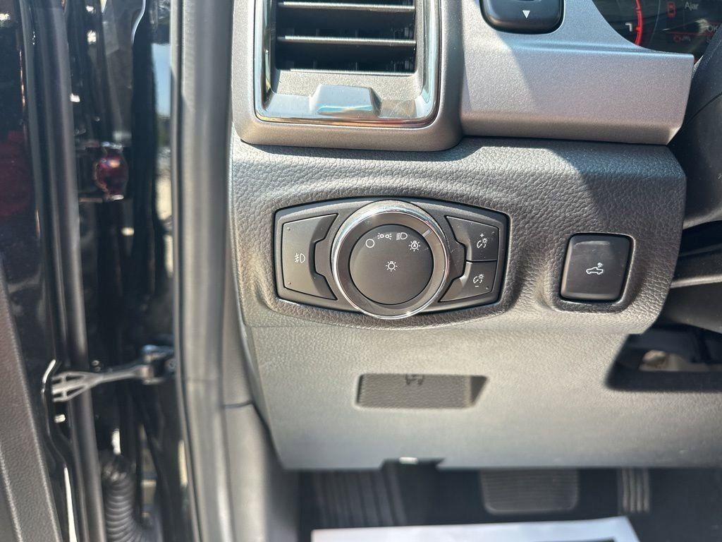 2021 Shadow Black Ford Ranger XLT 4X4 Truck