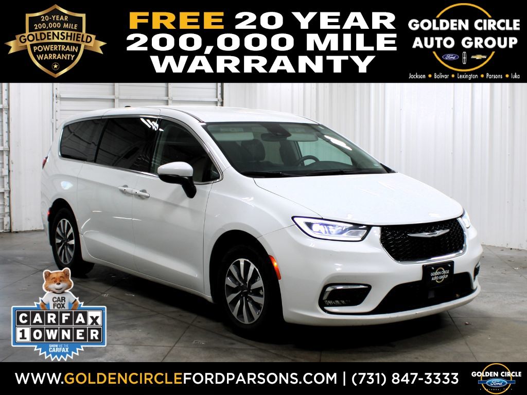 Bright White Clearcoat 2023 Chrysler Pacifica Hybrid Minivan Front-Wheel Drive Continuously Variable Transmission