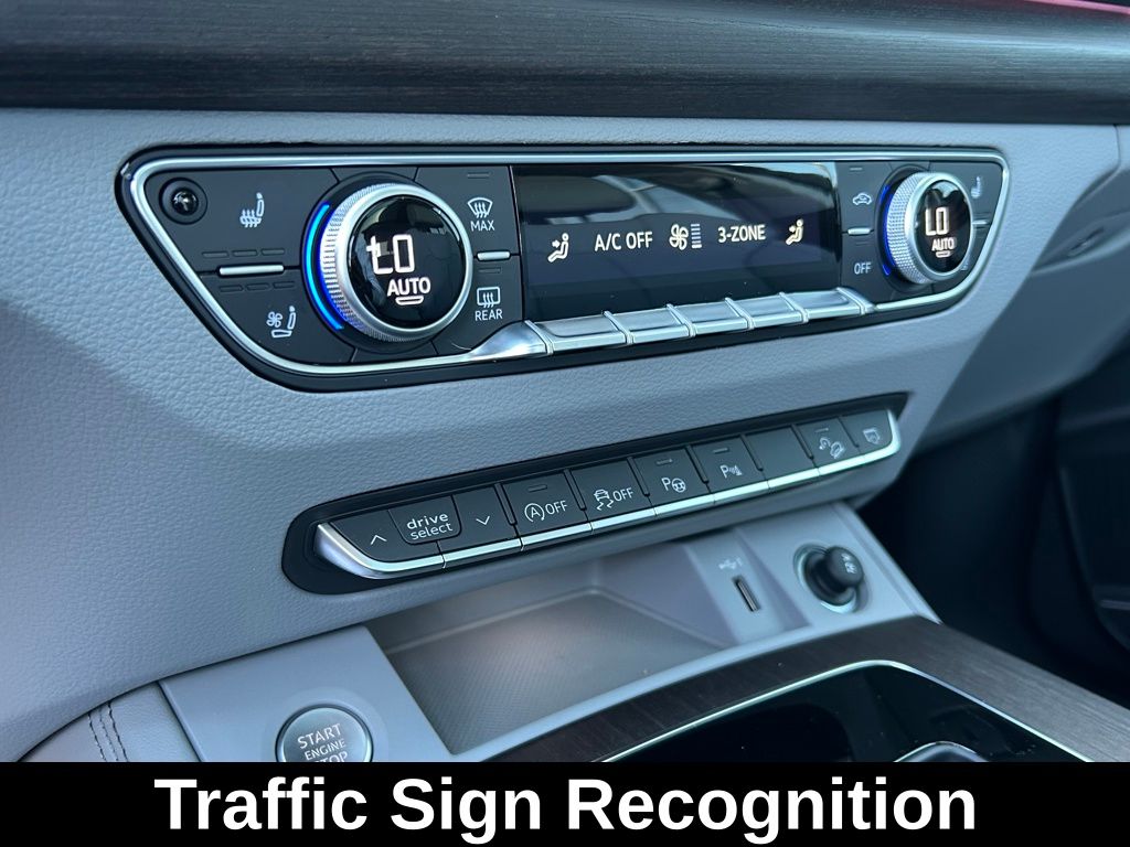 New 2025  Audi 45 S line Prestige image 22