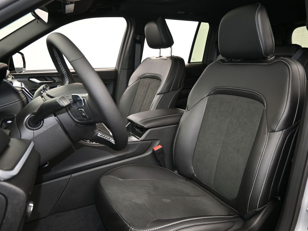 New 2025 Silver Zynith Jeep Laredo image 10