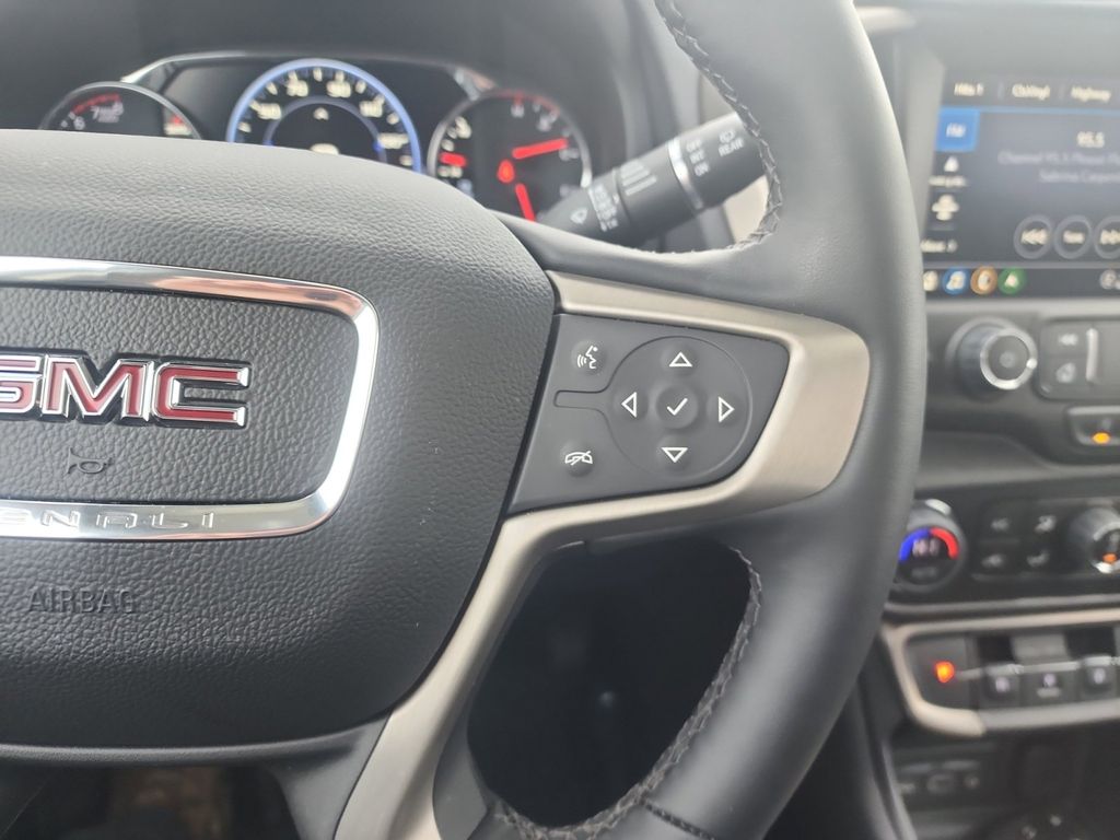 2024 GMC Terrain Denali 21