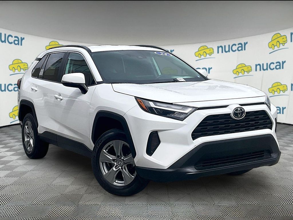 2024 Toyota RAV4 — photo 1