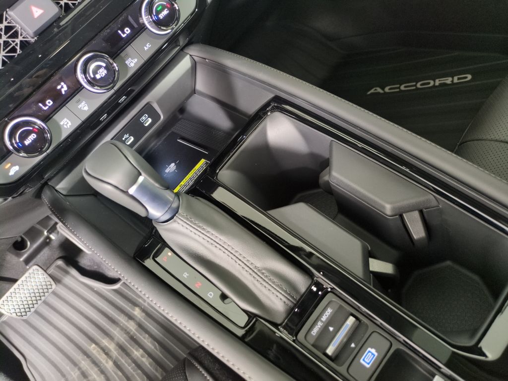 New 2025 Honda Accord Hybrid For Sale in Fort Wayne, IN