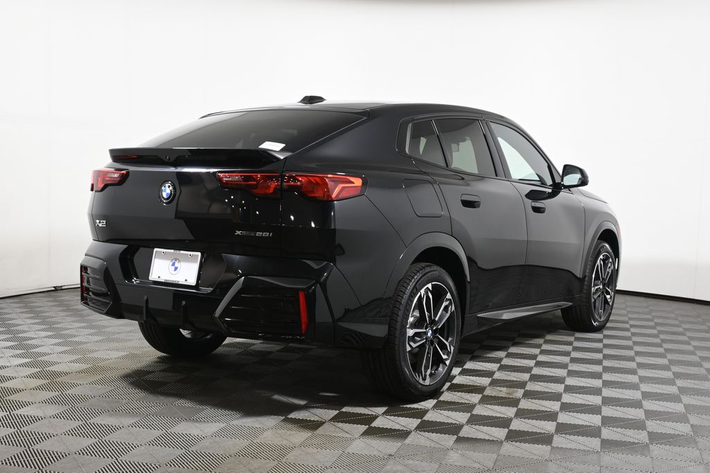 Thumbnail: 2026 BMW X2 - 7