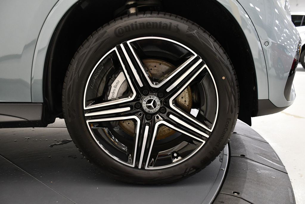 2025 Mercedes-Benz GLC 300 16