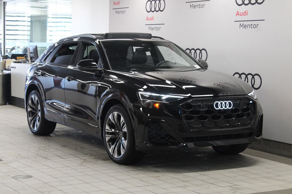 Thumbnail: 2026 Audi Q8 - 8