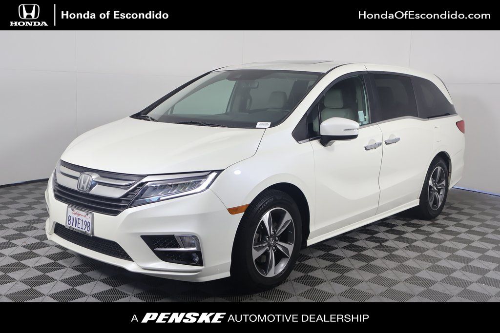 2019 Honda Odyssey Touring -
                Escondido, CA