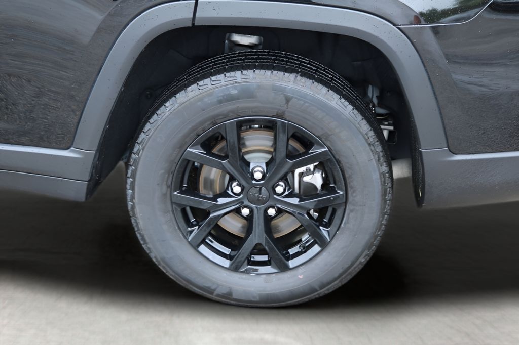 Used Car 2024 Jeep Grand Cherokee L  Altitude X For Sale Under $35,000 In Austin, Texas